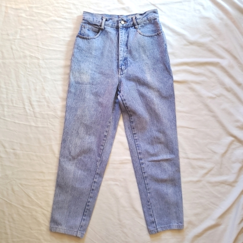 Vintage Mom Jeans - Picture 2 of 5